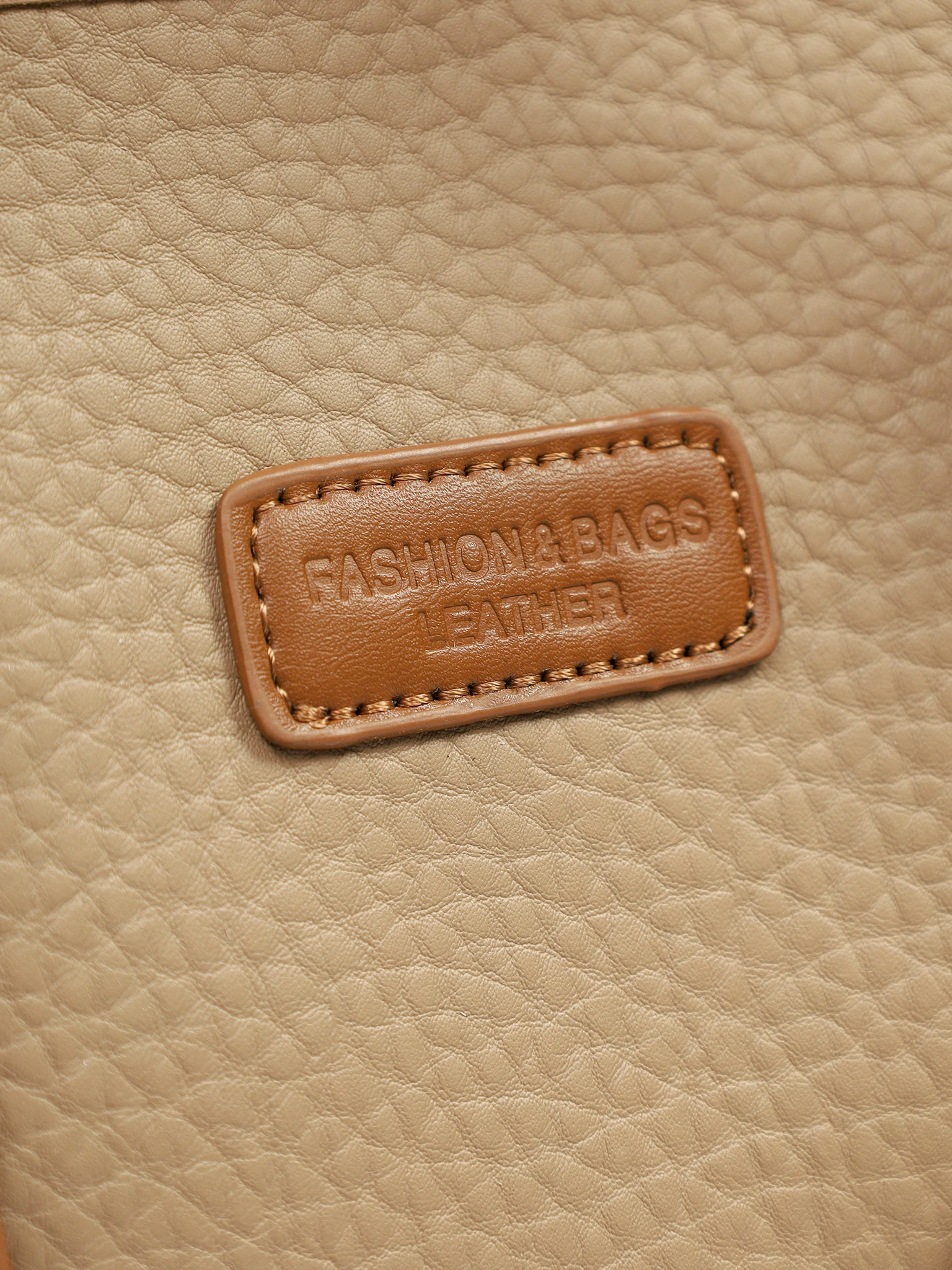 Сумка-тоут с ключницей в ассортименте